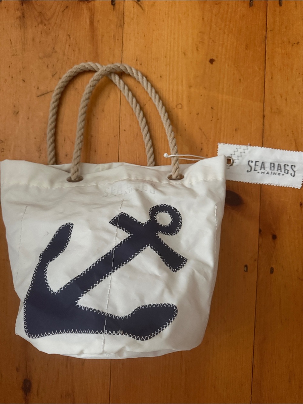 Sea Bags of Maine Beverage bucket Bag navy blue anchor appliqué Rope handle